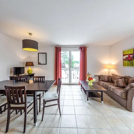 Domaine Du Golf D'albret.5 * Barbaste